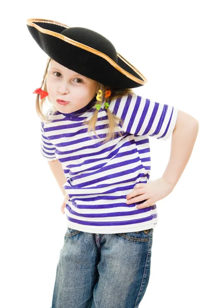 Hrozné kostým pirátka v košili a klobouk na bílém pozadí. — Stock fotografie