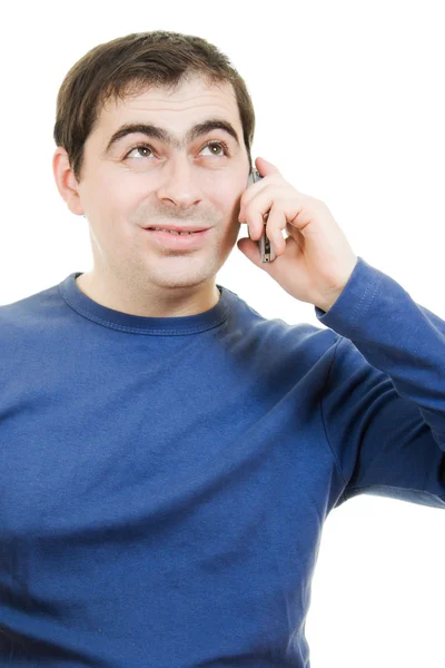 Portret jonge man praten op mobiele telefoon op een witte achtergrond — Stockfoto