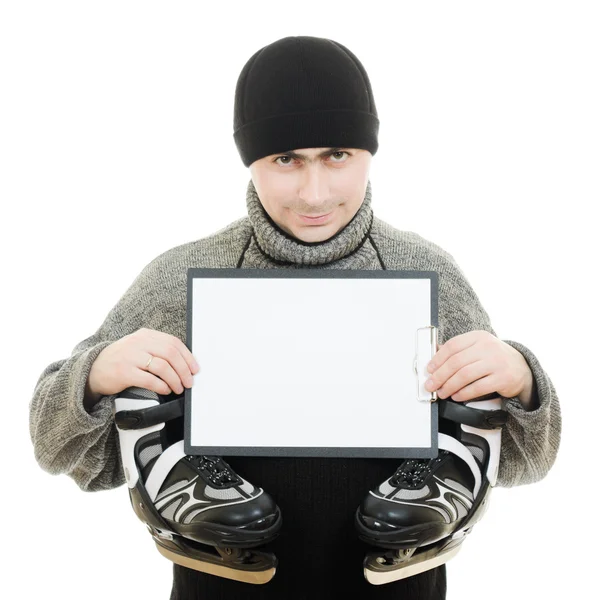 흰색 바탕에 종이의 빈 시트와 함께 스케이트를 가진 남자 — 스톡 사진