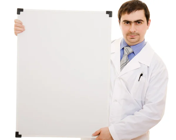 Mężczyzna lekarz z płyty biały na białym tle. — Zdjęcie stockowe