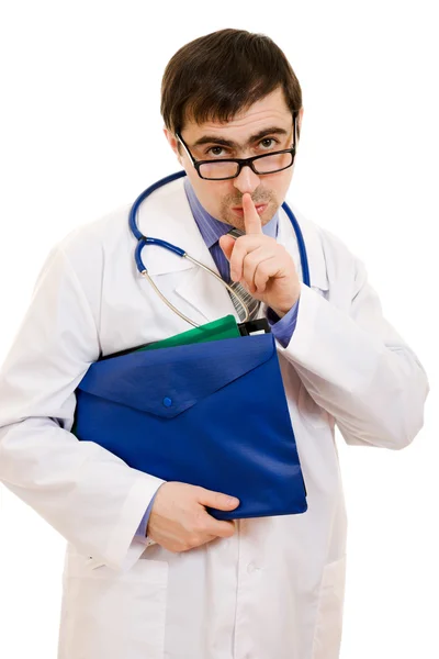 En läkare med ett stetoskop och en mapp på en vit bakgrund. — Stockfoto