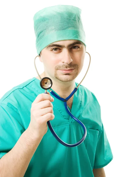 Medico maschile con uno stetoscopio — Foto Stock