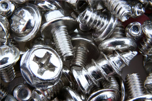 Schrauben und Bolzen aus Metall — Stockfoto