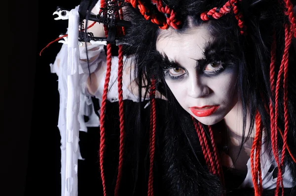 Frau mit Voodoo-Schamanen-Make-up — Stockfoto