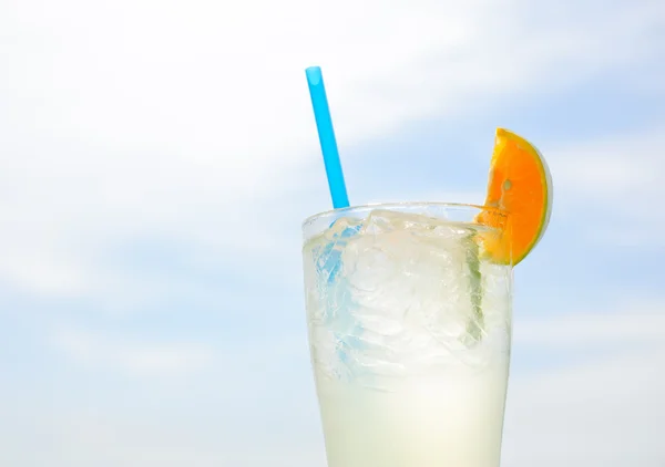 Lemon beverage — Stock Photo, Image