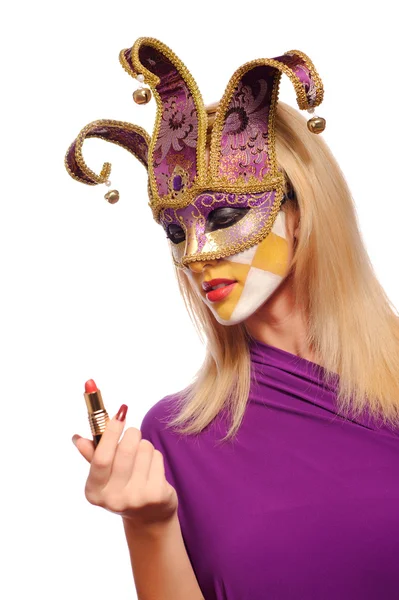 Mulher em máscara de carnaval violeta — Fotografia de Stock
