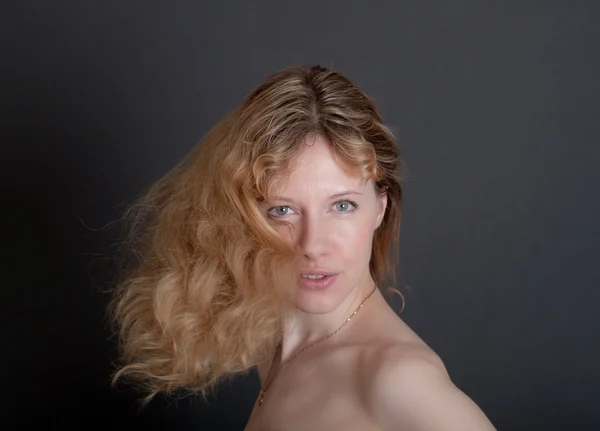 性感的金发女郎的肖像 — 图库照片