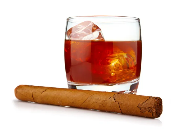 Glass of whiskey with ice cubes and havana cigar isolated — Stock Photo, Image