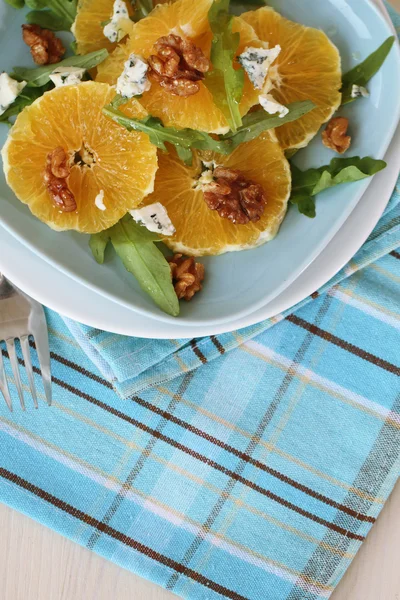Frischer Salat mit Orangen — Stockfoto