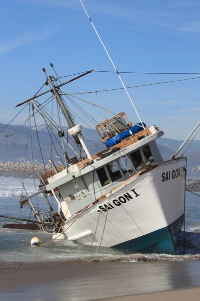 Fiske båt räddning — Stockfoto