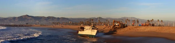 Balıkçılık Tekne Kurtarma — Stok fotoğraf