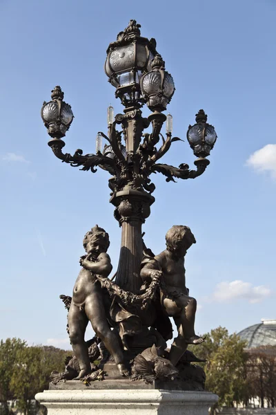 Парижский мост Александра III — стоковое фото