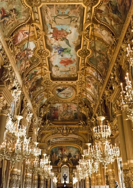 巴黎歌剧院 — 图库照片