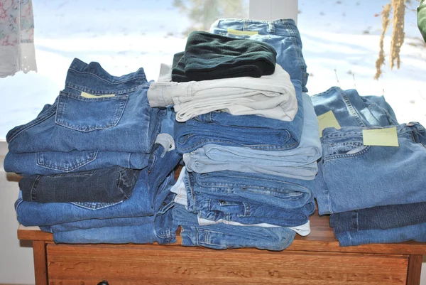 Blauwe jeans. — Stockfoto