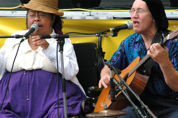 Cajun musicians performing.