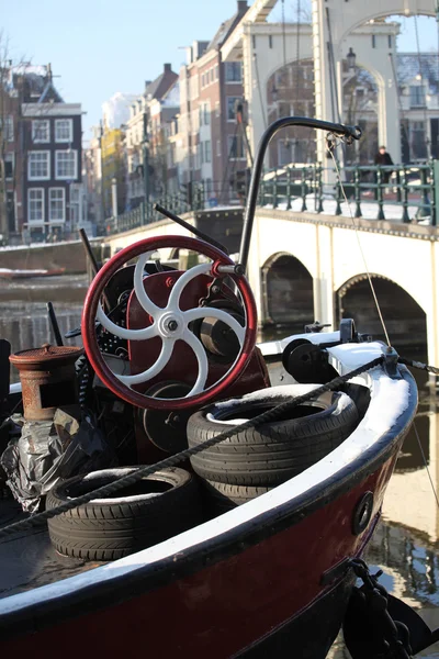 Amsterdamse waterkant. — Stockfoto