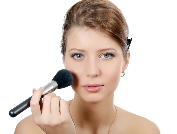 Das junge schöne Mädchen mit einem natürlichen Make-up — Stockfoto