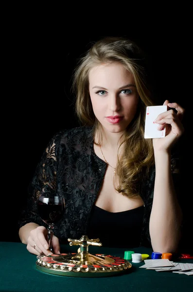 A menina bonita com cartão de baralho — Fotografia de Stock