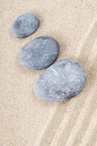 Pierres sur sable — Photo
