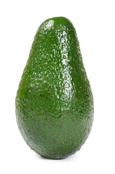 Свіжий авокадо ізольовано на білому тлі — стокове фото