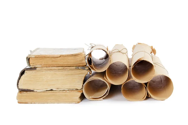 Many ancient scrolls and old books — Stockfoto