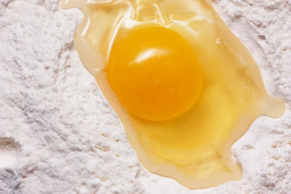 Uova e farina — Foto Stock