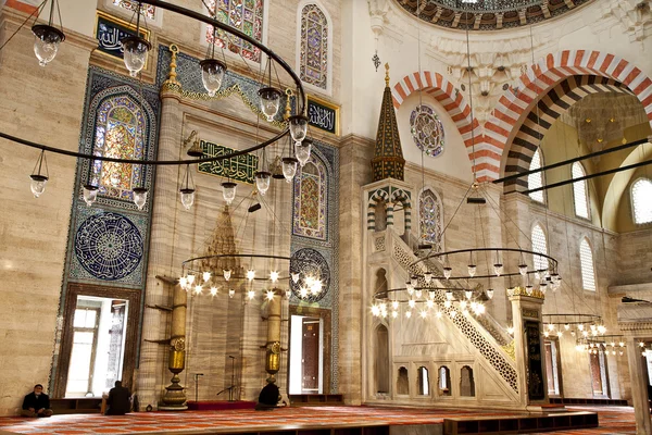 Mesquita Suleymaniye Interior - púlpito — Fotografia de Stock