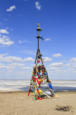 lake baskunchak Tepesi'ndeki Budist obo. Rusya