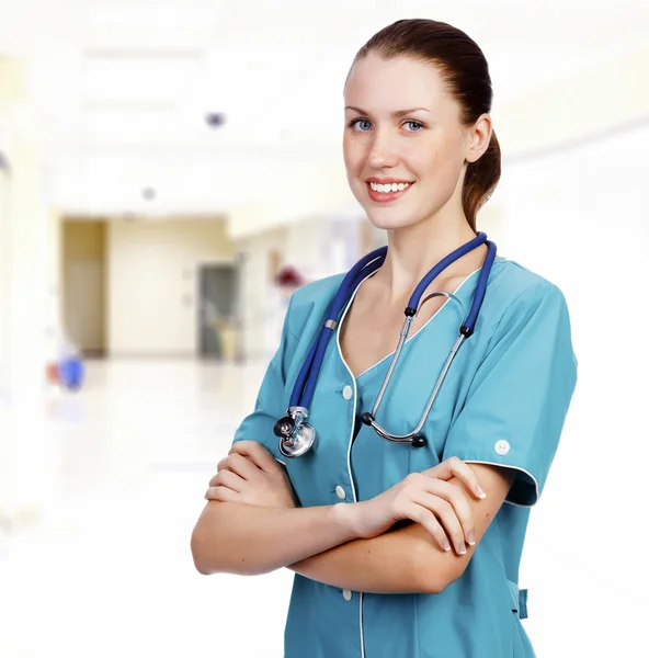 Femme médecin à l'hôpital — Photo