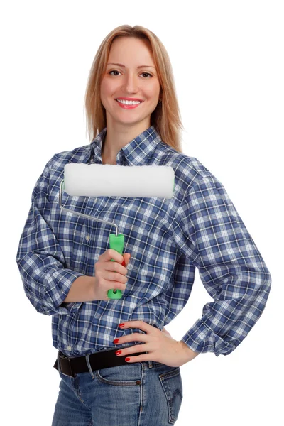 Mulher sorridente com uma escova contra o fundo branco — Fotografia de Stock