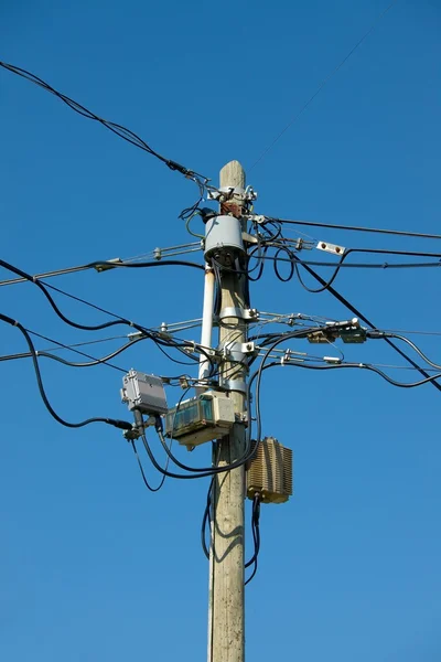 Muchos cables — Foto de Stock