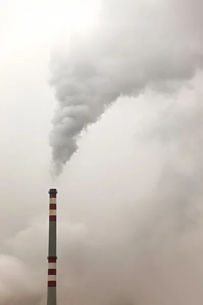 Smoking chimney — Stock Photo, Image