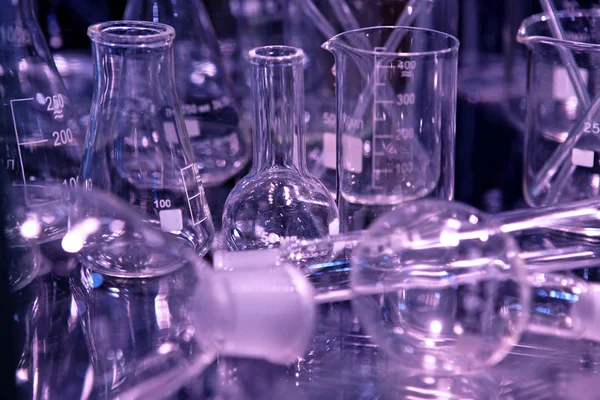 Glasswares för laboratorier — Stockfoto