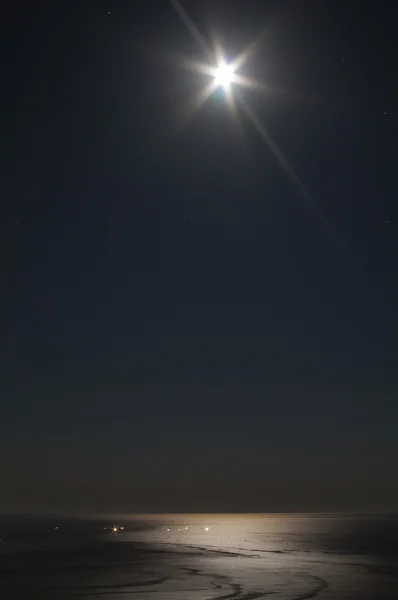 Full Moon over the Sea — Stock Photo, Image