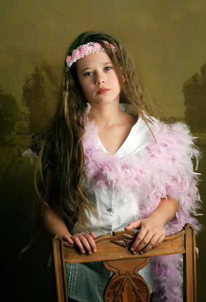 Vacker ung flicka — Stockfoto