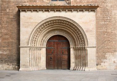 Valencia katedral girişinde