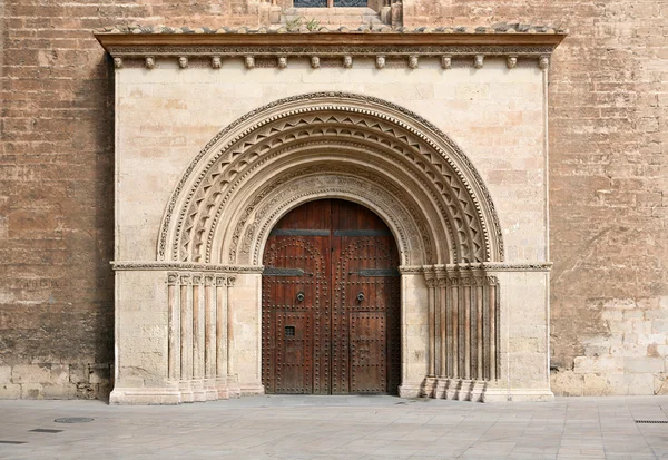 Valencia katedral girişinde — Stok fotoğraf
