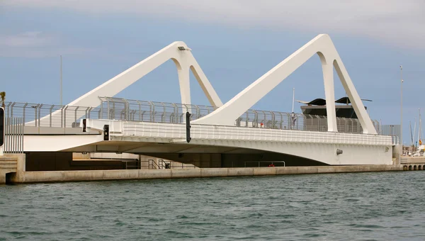 A grande ponte branca — Fotografia de Stock