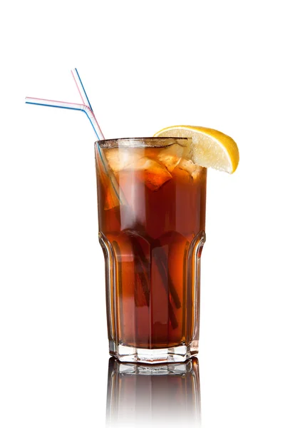 Cocktail isolado em branco — Fotografia de Stock