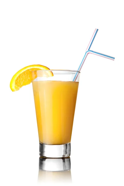 Cocktail jaune isolé sur blanc — Photo