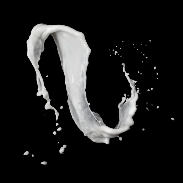 검은 배경에서 분리 된 우유 분수기 — 스톡 사진