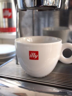 Illy coffee cup clipart