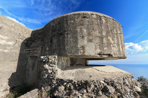 Bunker sul mare — Foto Stock