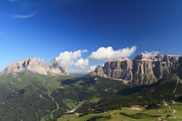 Montagna Sella e Sassolungo — Foto Stock