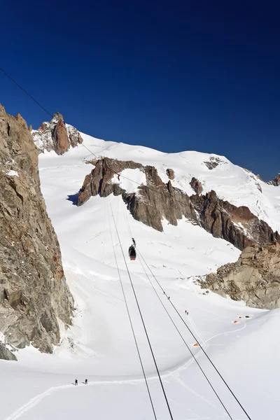 Mont Blanc - Aiguille du Miidi y mer de glace —  Fotos de Stock