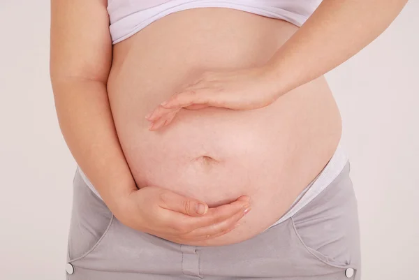 孕妇的肚子 — 图库照片