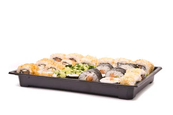 Sushi în cutie izolată pe un fundal alb — Fotografie, imagine de stoc