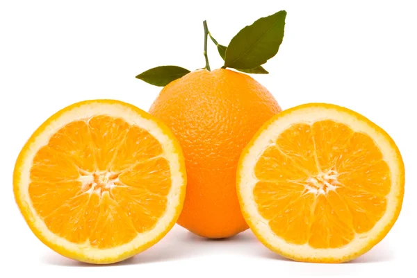 Ripe orange with leaves isolated on a white background — Stock Photo, Image