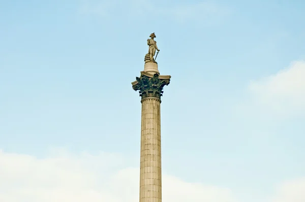 Нелсонс стовпець в Лондон, Англія — стокове фото