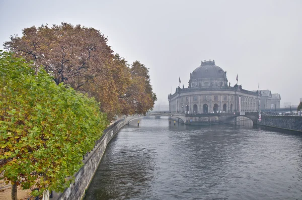 Bode Muzeum znajduje się w Berlinie, Niemcy — Zdjęcie stockowe